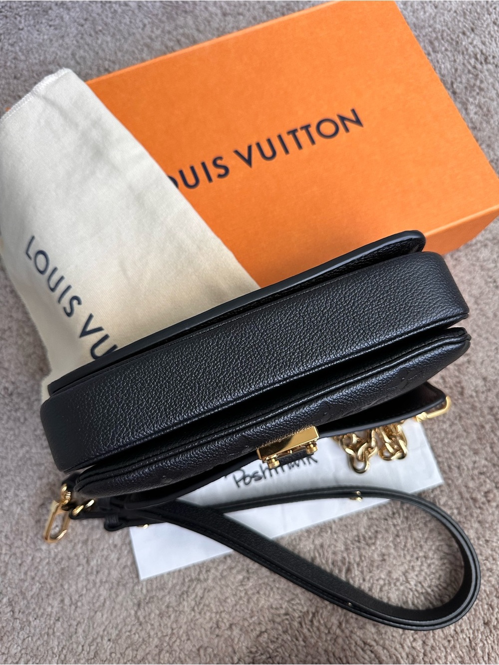 Louis Vuitton Empreinte Pochette Metis East West Black Leather - Picture 12 of 17